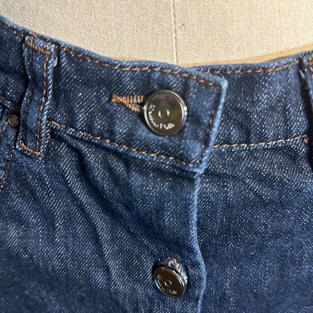 Denim Button-Front Mini Skirt - Picture 4 of 7